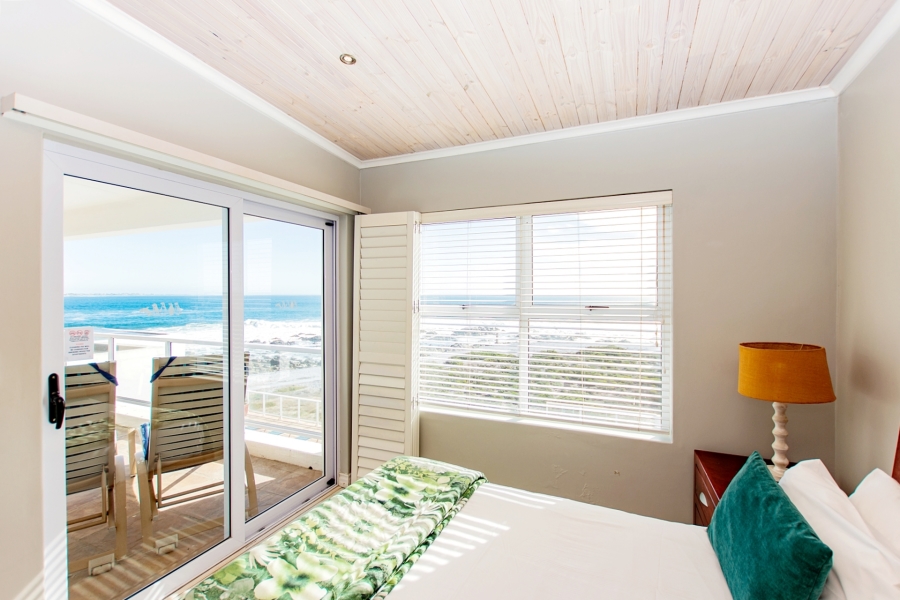 9 Bedroom Property for Sale in Shelley Point Western Cape